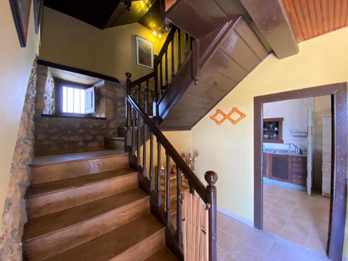 Casa Rural El Bohio Arriondas Extérieur photo