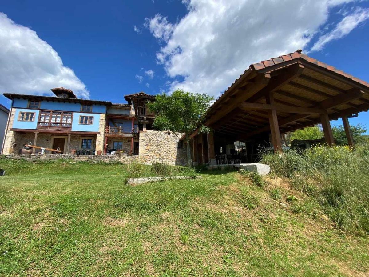 Casa Rural El Bohio Arriondas Extérieur photo