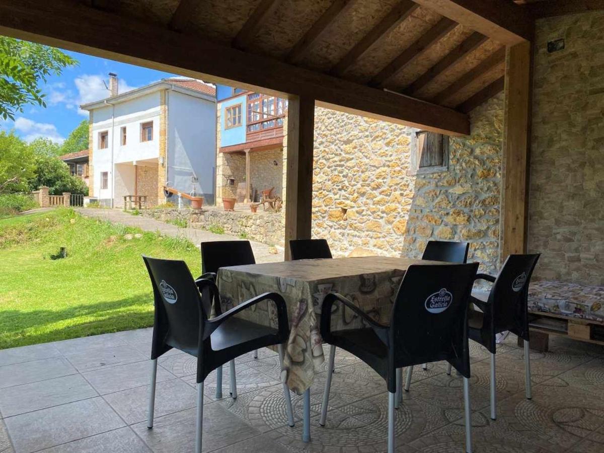 Casa Rural El Bohio Arriondas Extérieur photo